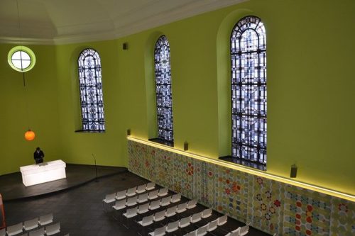 Eine religiöse Intention braucht es nicht. Kunst und Kirche aus Sicht eines Galeristen