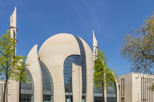 Die DİTİB im Dazwischen: Wie staatliche Religionspolitik den Dialog mit dem Islam gefährdet