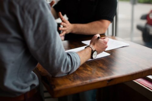 Aus verschiedenen Perspektiven sehen. Supervision und Coaching in der Kirche