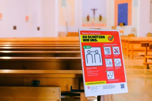 Mehr als ein virusbedingter Umstand. ‚Leere Kirchen‘ als warnender Einblick in die nahe Zukunft