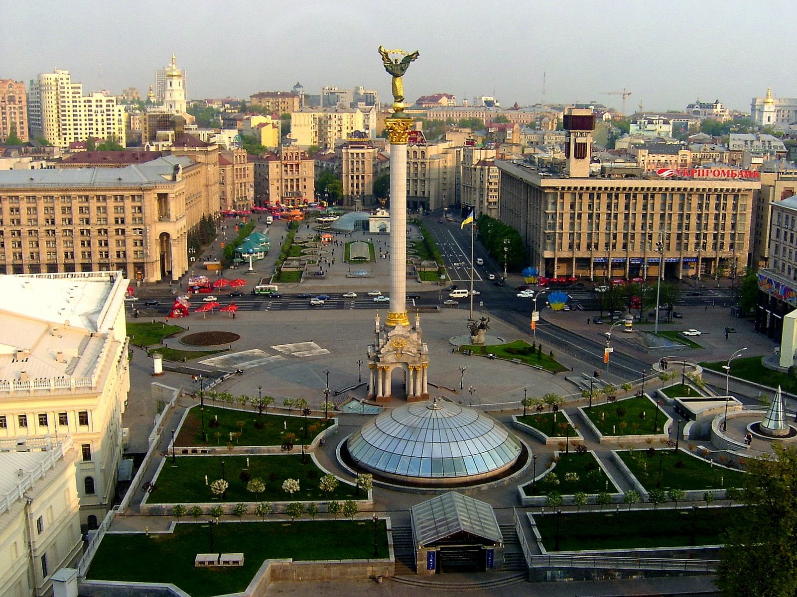 Platz der Unabhängigkeit, Kiew