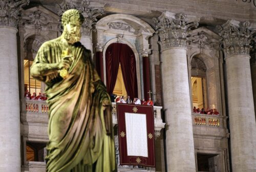 Seit zehn Jahren wirbelt er die Kirche auf: Papst Franziskus