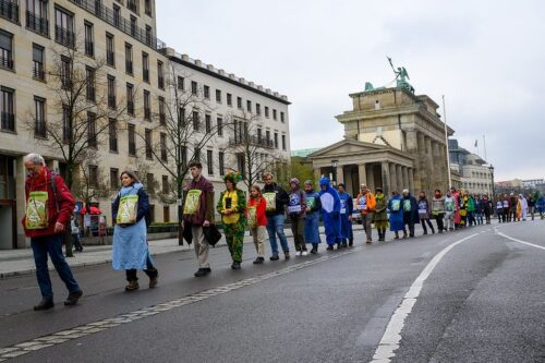 Hätte Jesus mitdemonstriert? Religiöse Bildung für nachhaltige Entwicklung