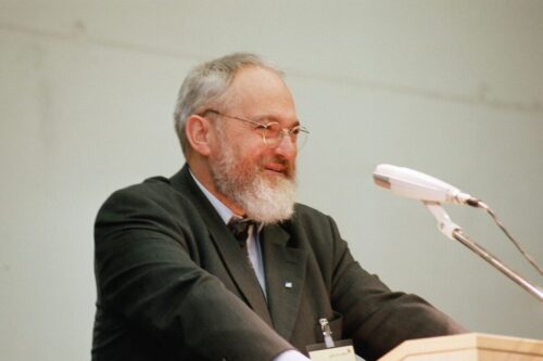 Ein Wissenschaftler mit Herz und tiefer Spiritualität. Zum 75. Geburtstag des Religionspädagogen Albert Biesinger am 1. August 2023