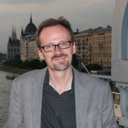 Asher Biemann