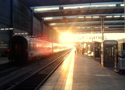Bahnhof München Sonne
