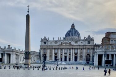 Petersplatz Rom mit Obelisk
