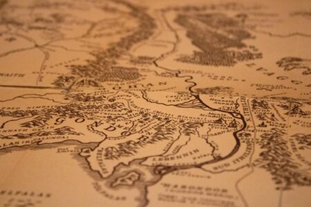 middle-earth-4760561_1280