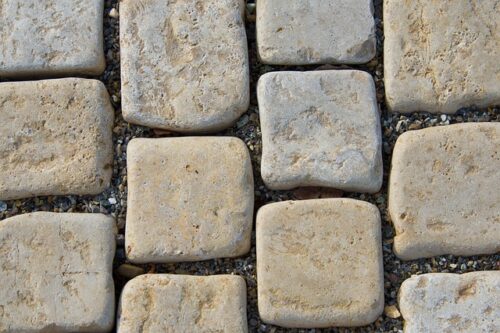 Synodalität versus Hierarchie – die Aporien enden bei den Bischöfen