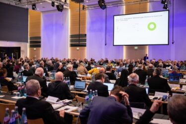 Der Synodale Weg auf der Zielgeraden – eine kanonistische Bilanz Der Synodale Weg auf der Zielgeraden – eine kanonistische Bilanz