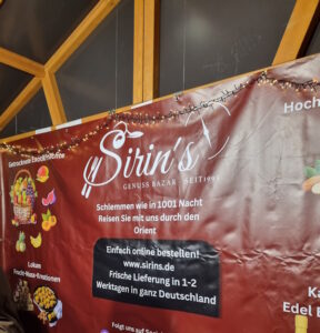 Stand auf dem Weihnachtsmarkt Freiburg, Bild: Vera Vath