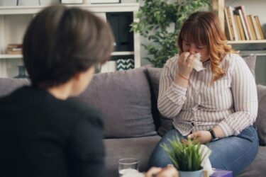 „Sie hätten mich eingesperrt, bis mein Wille gebrochen wäre.“ SOLWODI – eine Option für Frauen in Not „Sie hätten mich eingesperrt, bis mein Wille gebrochen wäre.“ SOLWODI – eine Option für Frauen in Not