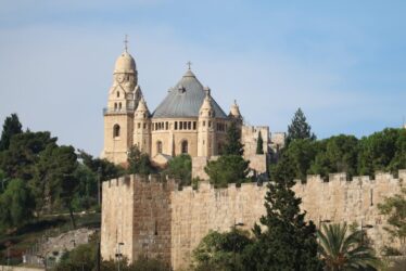 martini_pur-dormition-abbey-3911094 martini_pur-dormition-abbey-3911094